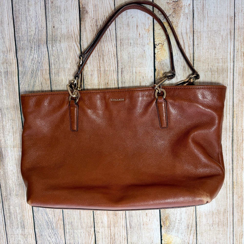 Coach Madison Leather East West Tote Brown Pebbled Leather Bag Red Interior - Picture 11 of 15